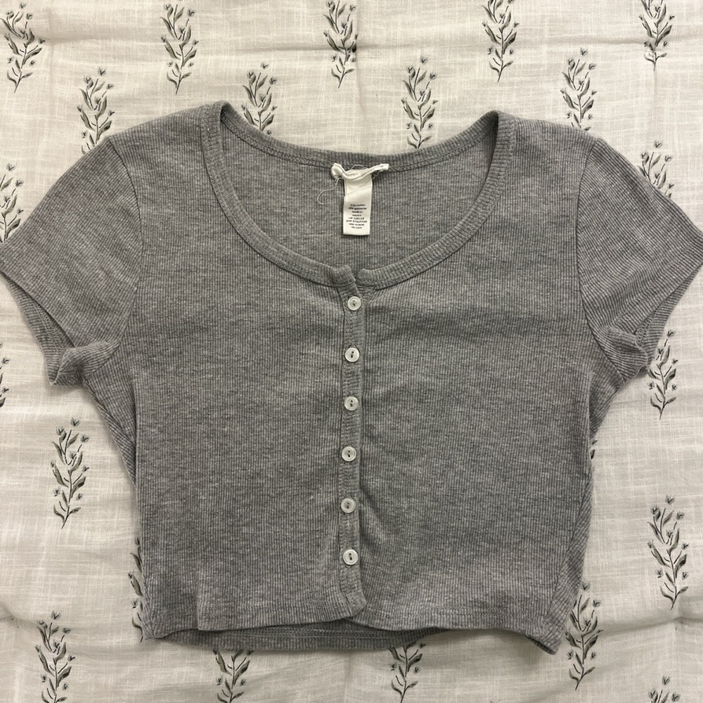 Full Tilt/PacSun Grey Button Up Crop Top